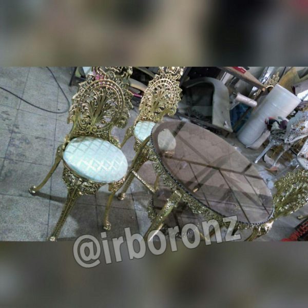 میز ناهارخوری دو طبقه آلیاژ برنزی چهار نفره صفحه شیشه - Image 2