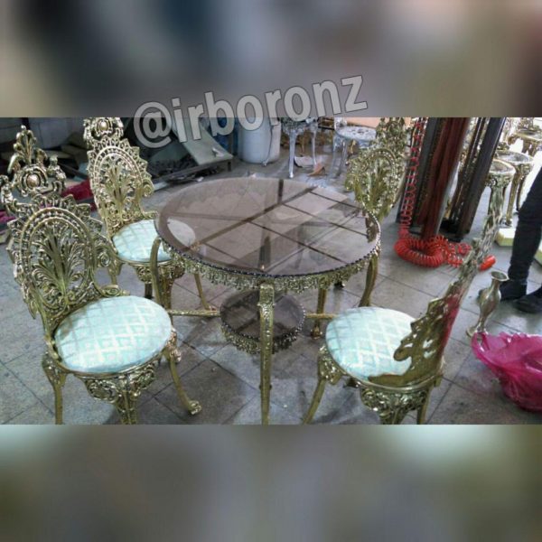 میز ناهارخوری دو طبقه آلیاژ برنزی چهار نفره صفحه شیشه - Image 3
