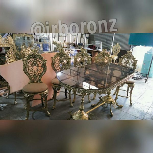 میز ناهارخوری پایه ماهی آلیاژ برنزی 5 نفره با میز بیضی صفحه شیشه - Image 2