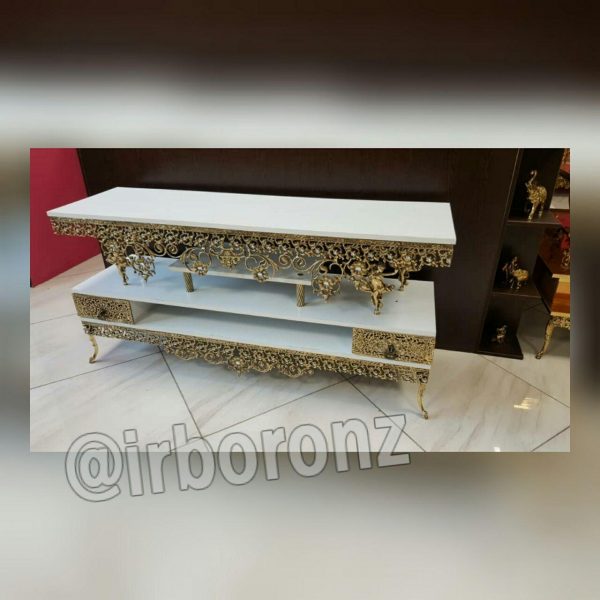 میز تلویزیون برنزی مدل تسمه یاس تاج پر کار مجسمه کمانی 140 سانتی - Image 2