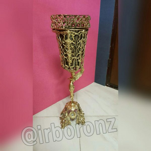 سطل و جا دستمال برنزی مدل گرد فرشته پایه یاس - Image 4