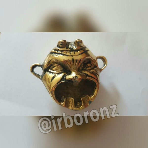 زیر سیگاری برنزی مدل کله غول - Image 3