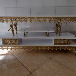 میز تلویزیون برنجی مدل طاووسی ستون بانو